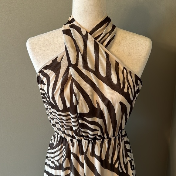 Express Women's Size Small Neutral Animal Print Maxi Dress - Picture 3 of 14